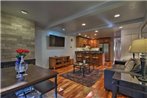 Downtown Aspen Condo with Fireplace Near 4 Ski Areas