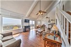 Galveston Beachfront House with Deck - Steps to Water