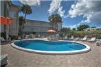 Apartment with Pool