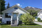 Seward Bayfront Cottage