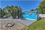 Colorful Canalfront Home - Boat Dock