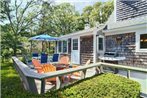 606 GAME ROOM Large backyard with deck 10 min walk to Nantucket Sound