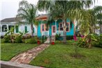 Ocean Blue - Charming Home 6 Blocks from the Beach