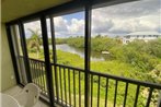 Bay Village #201 - Private condo with screened-in lanai