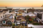 Sand Castle by AvantStay - Beach House on Balboa Peninsula w/ Patio & Hot Tub