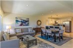 Newly decorated condo in beautiful beachfront resort