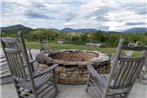 Modern Cades Cove Condo- Mountain Views