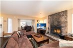 Summit Run - Awesome Condo walking distance from the slopes!
