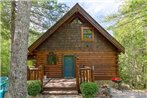 Nestled In Secluded Cabin in the Mountains with Hot Tub