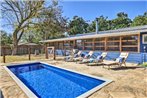 Howdy Haus Pool and Hot Tub and Outdoor Space