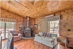 Warm Pet-Friendly Cabin with Fire Pit and Balcony