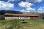 Bear Ridge Cabin in Gatlinburg-Next to the Rocky Top Sports World