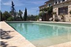 Luxury Villa in Carpentras with private pool