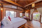 Wooden Lodge Homestay Hoian