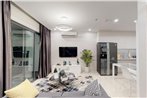 Gold Bee Service Apartment 02 - The Tresor Building