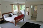 Whitianga B&B - Adults Only