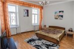 Apartment on Griboyedova 38