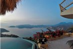 Casa Rumi - Stunning Views of Zihua Bay in Exclusive Cerro del Vigia