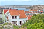 Two-Bedroom Holiday home in Kungshamn 1