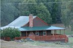 Yosemite Gateway Rentals Overlook House