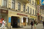 Yulana Hostel on Nevsky