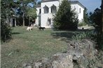 Agriturismo \Borgo Madonna degli Angeli\ - Residence & Village