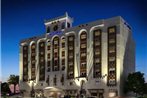 Al Liwan Suites