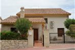 Spacious Villa in Algorfa with Swimming Pool