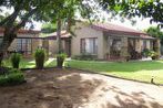 Ama Zulu Guesthouse & Safaris