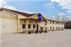 Faribault Hometown Inn & Suites