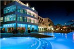 Amphitrite Beach Hotel