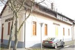 Apartmanhaz Gyula