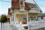 Apartment Balatonkeresztur/Balaton 19273