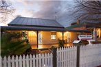 Rawson's Retreat - Five Bedroom Home - Walk CBD - Includes Breakfast