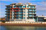 Wallaroo Marina Luxury Apartment