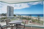 Ocean Plaza Unit 936 - Right on the beach in the centre of Coolangatta