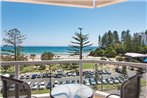 Kooringal unit 17 - Panoramic ocean views from this 5th floor apartment