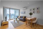 Melbourne Docklands Seaview Apt @Collins St