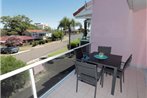 4 'Frangipani' 30 Leonard Avenue - spacious townhouse