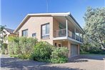 2 'Plattens' 15 Kurrawa Close - great duplex so close to the water