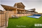 5 Kestrel Place - PRIVATE JETTY & POOL