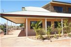 Ningaloo Breeze Villa 6 - 3 Bedroom Fully Self-Contained Holiday Accommodation