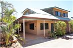 Ningaloo Breeze Villa 8 - 3 Bedroom Fully Self-Contained Holiday Accommodation