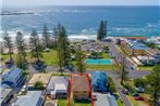 Burleigh Unit 2 -28 Clarence Street - Opposite Main Beach.