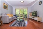 Rustic Hardwood 2 Bedroom Apartment in Randwick