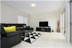 Stunning Home Near Scarborough Beach Sleeps 11