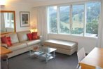 Thredbo Village 3-Bedroom Apartment with Fantastic Views