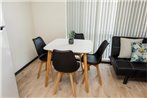 Executive 1 Bedroom Apartment close to Foreshore and CBD