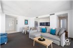 Circle on Cavill Surfers Paradise - 2 Bedroom Ocean Sleeps 7!