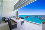 Penthouse At The Point - Airlie Beach